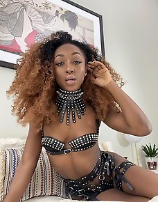 Amateur Ebony Girls Private Pics