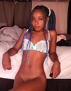 Amateur Ebony Girls Private Pics