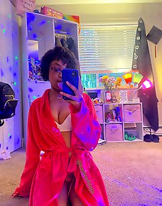 Amateur Ebony Girls Private Pics