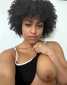 Amateur Ebony Girls Private Pics