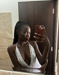 Amateur Ebony Girls Private Pics