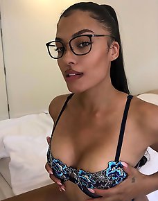 Amateur Ebony Girls Private Pics