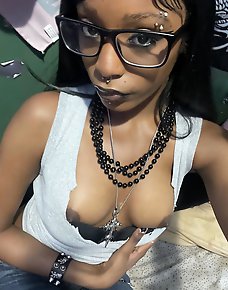 Amateur Ebony Girls Private Pics