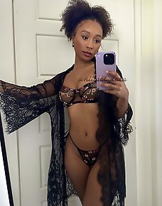 Amateur Ebony Girls Private Pics