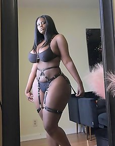 Amateur Ebony Girls Private Pics
