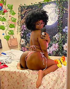 Amateur Ebony Girls Private Pics