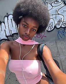 Amateur Ebony Girls Private Pics