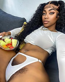 Amateur Ebony Girls Private Pics