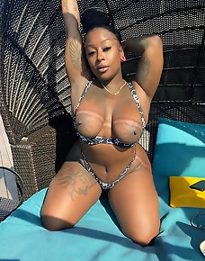 Amateur Ebony Girls Private Pics