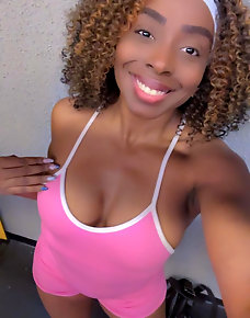 Amateur Ebony Girls Private Pics