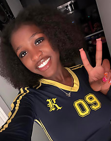 Amateur Ebony Girls Private Pics